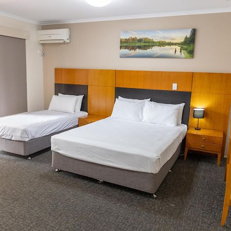 Sundowner Hotel Motel Caboolture Buitenkant foto