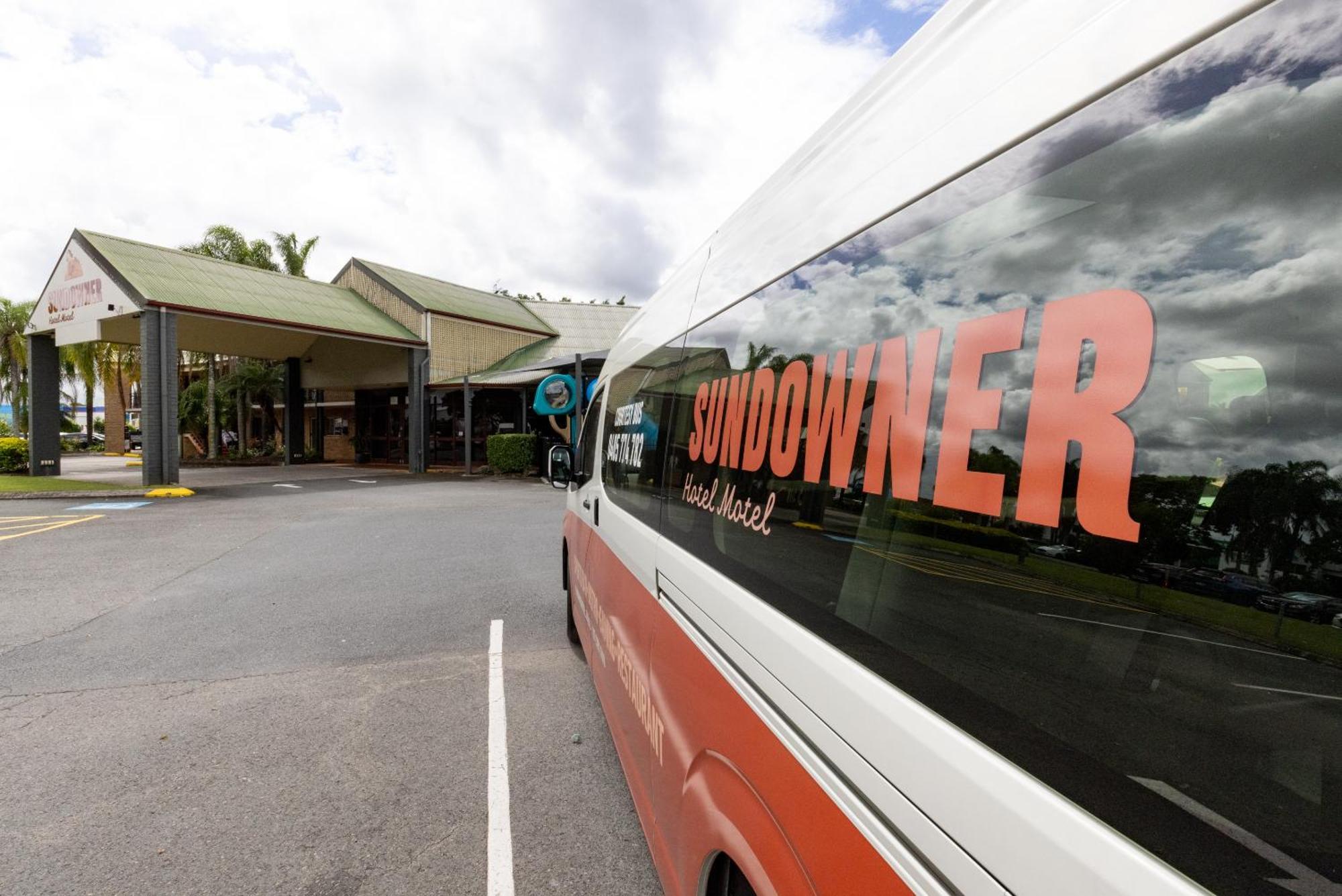 Sundowner Hotel Motel Caboolture Buitenkant foto