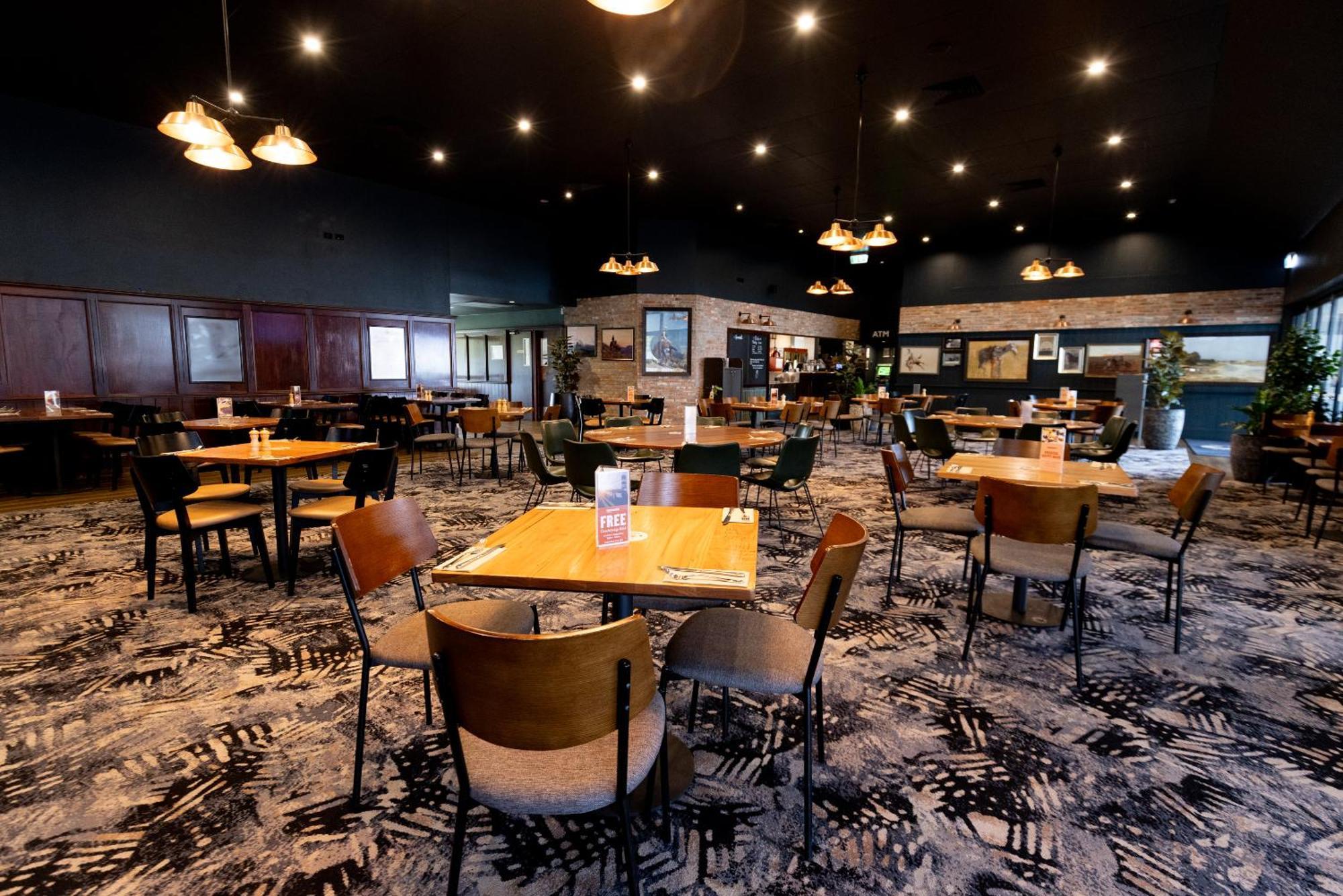 Sundowner Hotel Motel Caboolture Buitenkant foto