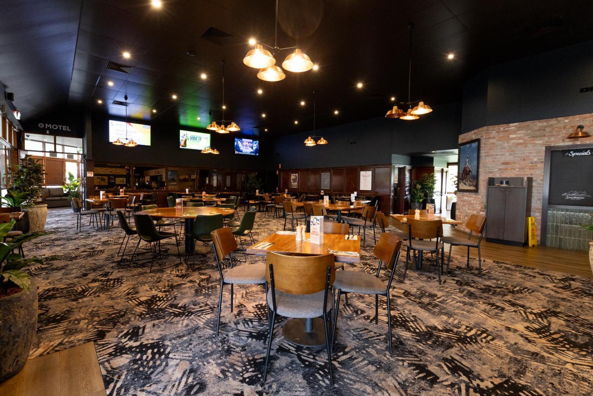 Sundowner Hotel Motel Caboolture Buitenkant foto